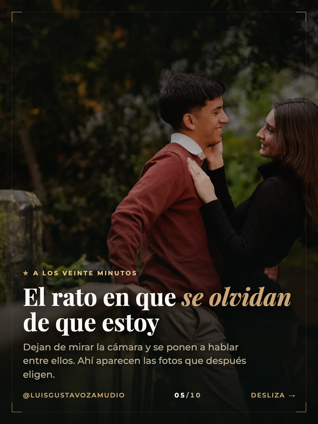 Pareja conversando en un parque de otoño. Texto: "El rato en que se…" Matrimonios en Concepción.